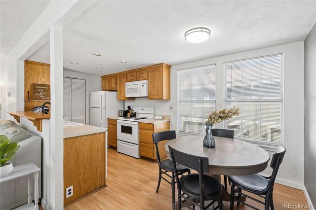 2003 S Helena Street D, Aurora, CO 80013