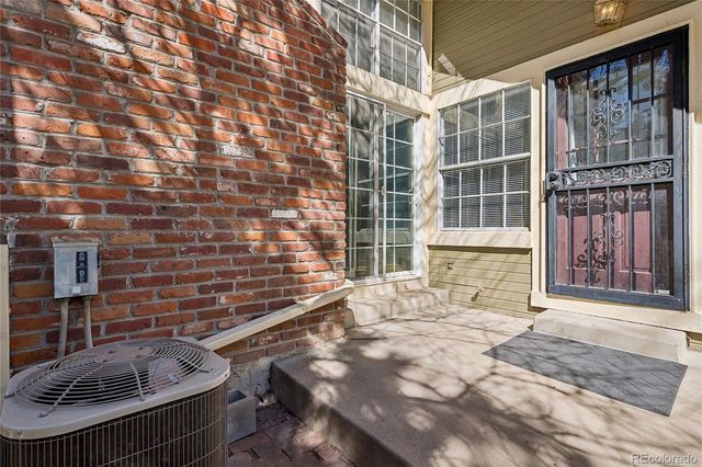 2003 S Helena Street D, Aurora, CO 80013