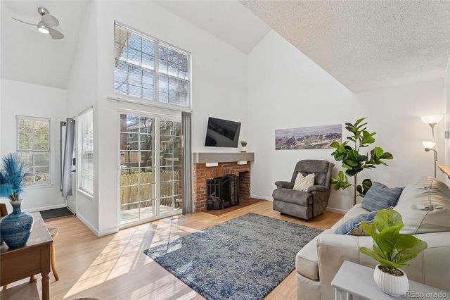 2003 S Helena Street D, Aurora, CO 80013