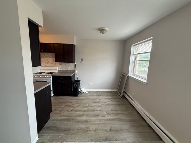 3001 Thatcher Avenue 4F, River Grove, IL 60171