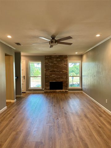 10704 Pagewood Drive 34, Dallas, TX 75230