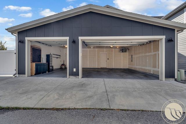 1608 Island View Drive, Billings, MT 59101