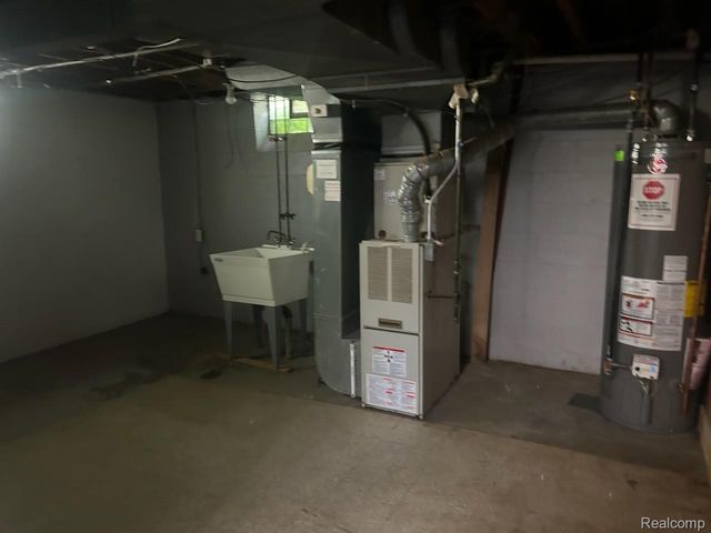 11361 Rockland, Redford Charter Township, MI 48239
