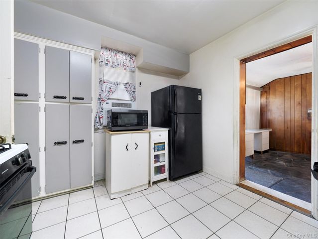425 Baldwin Road, Hempstead, NY 11550