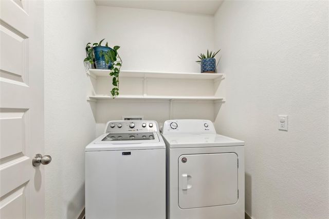 205 Big Sandy Creek DR, Hutto, TX 78634