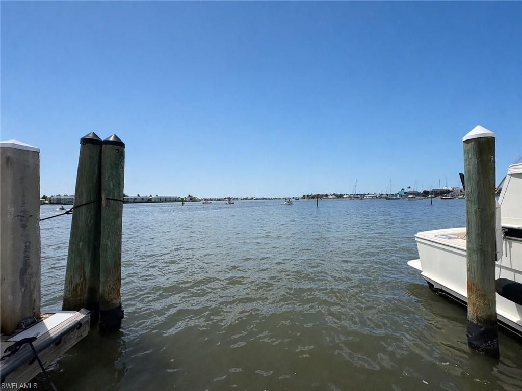 1001 10th AVE S, NAPLES, FL 34102 — photo 2
