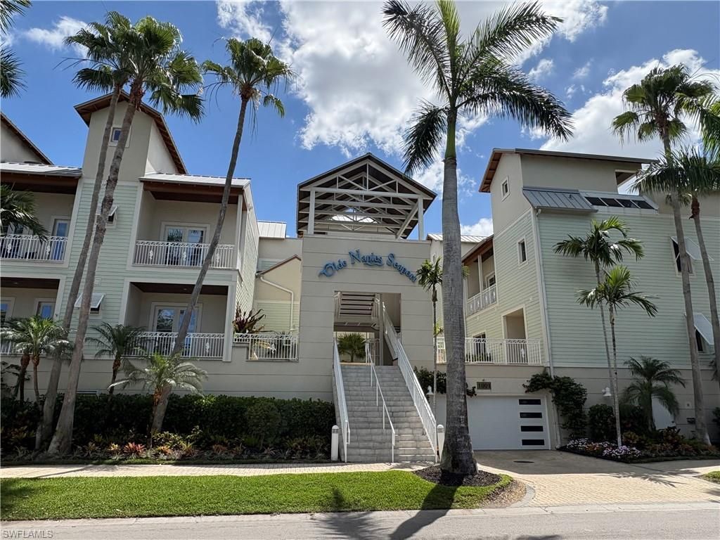 1001 10th AVE S, NAPLES, FL 34102 — photo 3