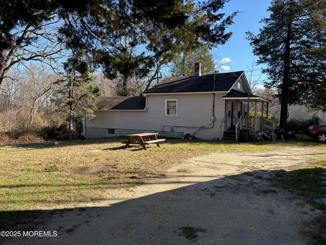 155 Leesville Road, Jackson, NJ 08527