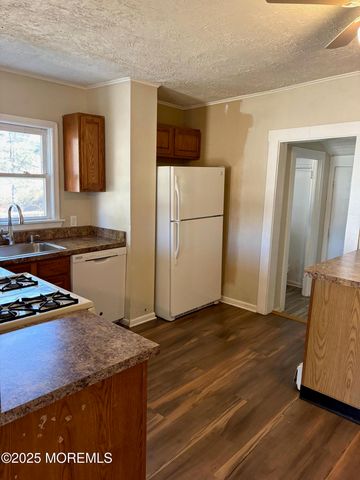 155 Leesville Road, Jackson, NJ 08527