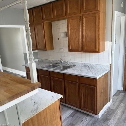 422 Acadia Avenue, Winston-salem, NC 27127