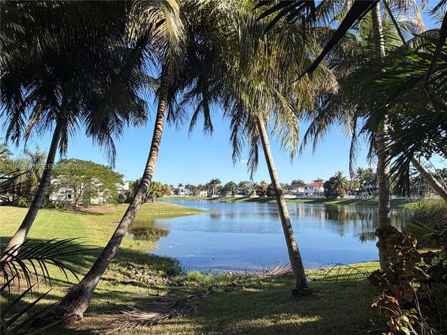 6601 SW 166th Ct, Miami, FL 33193