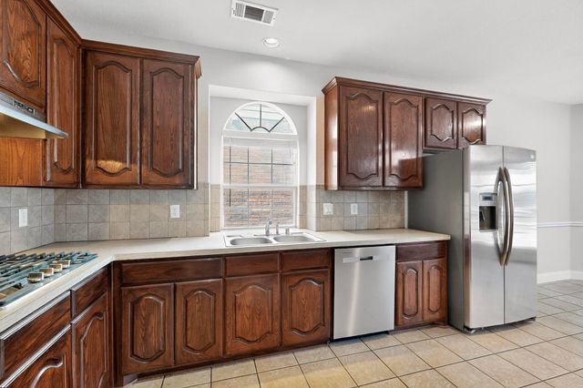 4925 Giordano Way, Fort Worth, TX 76244