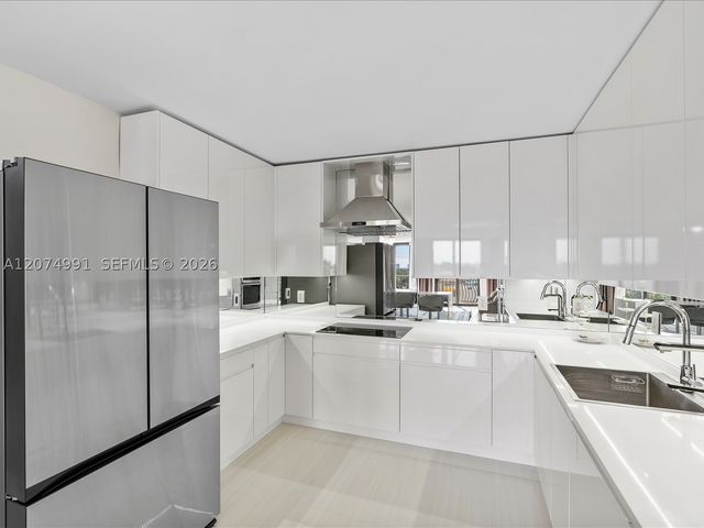 8877 Collins Ave 704, Surfside, FL 33154