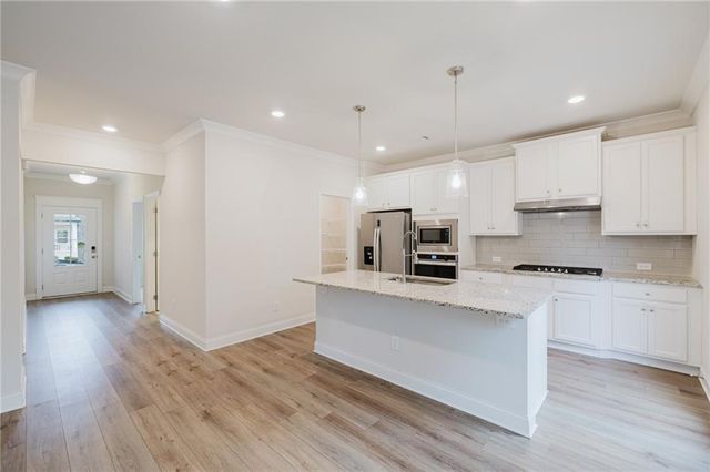 4048 Brookmont Way, Auburn, GA 30011