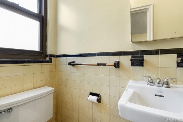 5 Rockledge Road 1A, Hartsdale, NY 10530