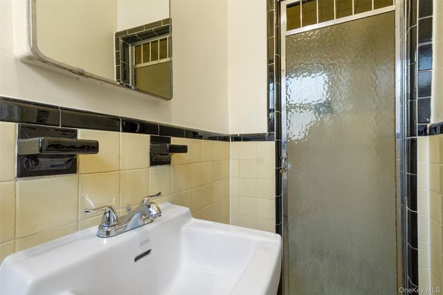 5 Rockledge Road 1A, Hartsdale, NY 10530