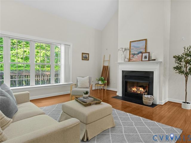 15743 Moss Fire Ct, Moseley, VA 23120