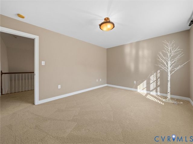 15743 Moss Fire Ct, Moseley, VA 23120