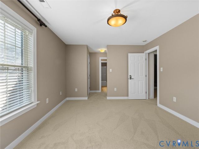 15743 Moss Fire Ct, Moseley, VA 23120