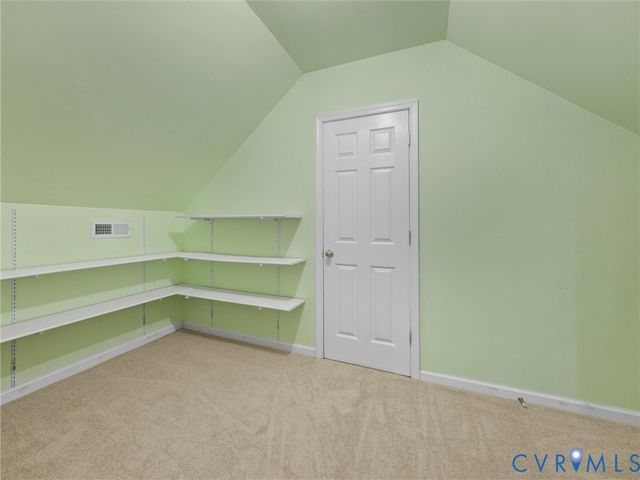 15743 Moss Fire Ct, Moseley, VA 23120