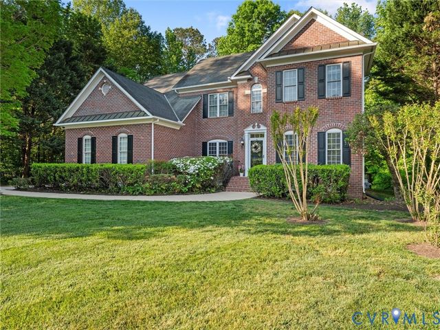 15743 Moss Fire Ct, Moseley, VA 23120