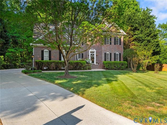 15743 Moss Fire Ct, Moseley, VA 23120