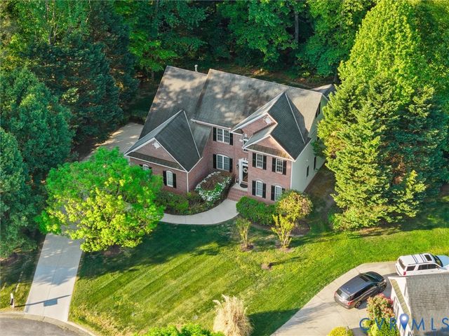15743 Moss Fire Ct, Moseley, VA 23120