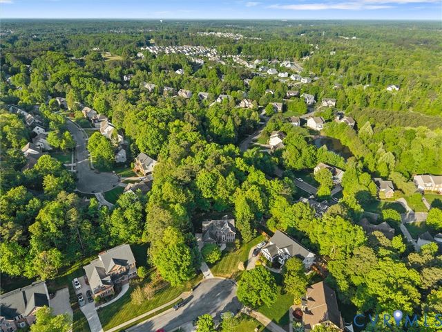 15743 Moss Fire Ct, Moseley, VA 23120