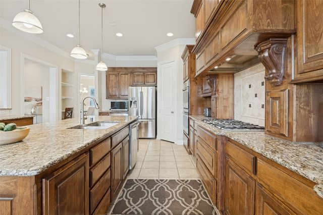 10918 Beauty Lane, Dallas, TX 75229