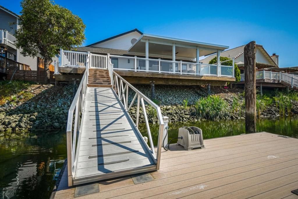 Image 27 of property listing at 1923 Seal Way, Discovery Bay, CA 94505