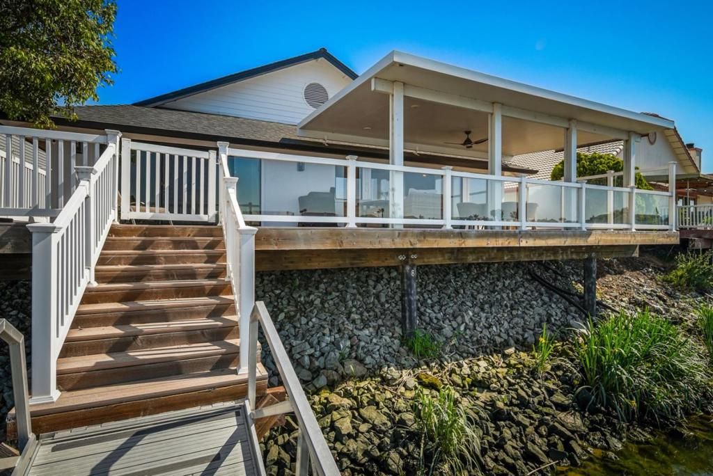 Image 29 of property listing at 1923 Seal Way, Discovery Bay, CA 94505