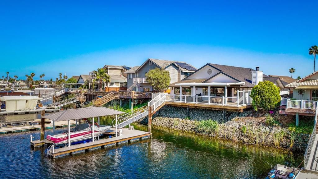 Image 5 of property listing at 1923 Seal Way, Discovery Bay, CA 94505