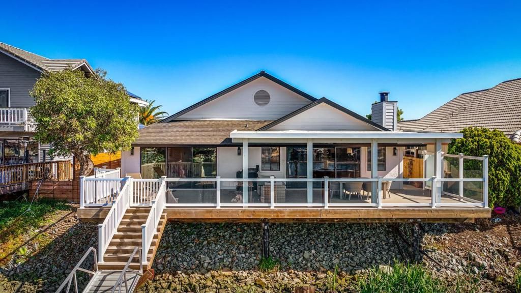 Image 8 of property listing at 1923 Seal Way, Discovery Bay, CA 94505