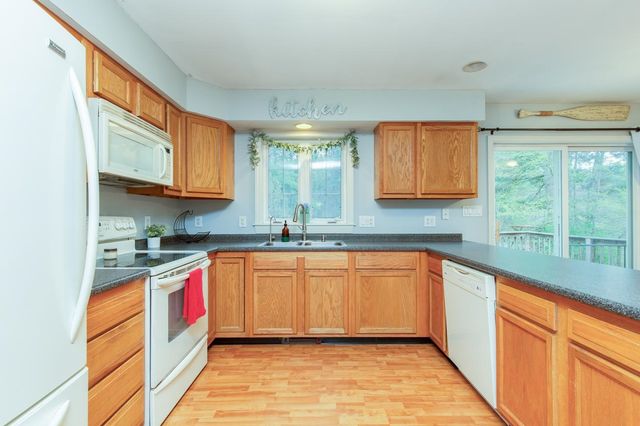 815 Bachelder Road, Pembroke, NH 03275