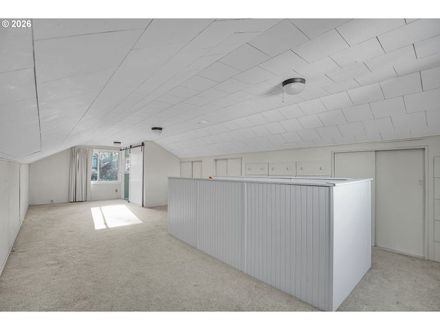 1023 Ne 172ND Ave, Portland, OR 97230