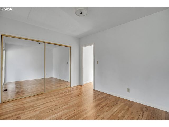 1023 Ne 172ND Ave, Portland, OR 97230