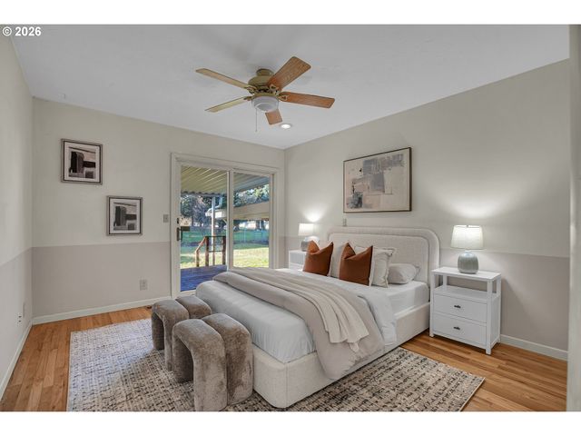 1023 Ne 172ND Ave, Portland, OR 97230