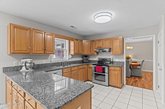 109 Maypop Court, Wilmington, NC 28412