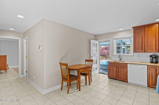 109 Maypop Court, Wilmington, NC 28412