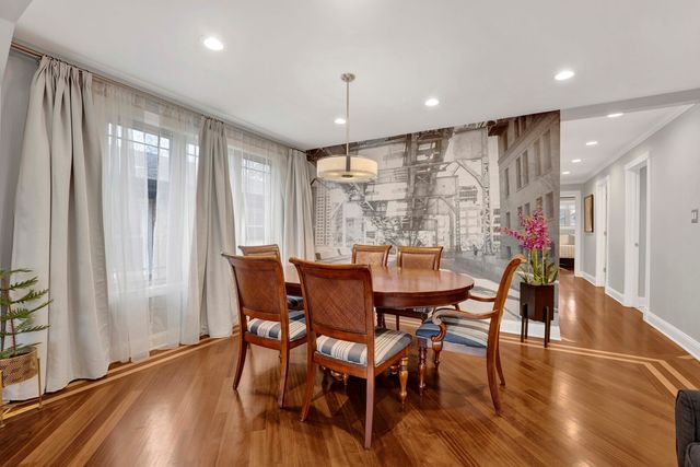 8612 Lawndale Avenue, Skokie, IL 60076