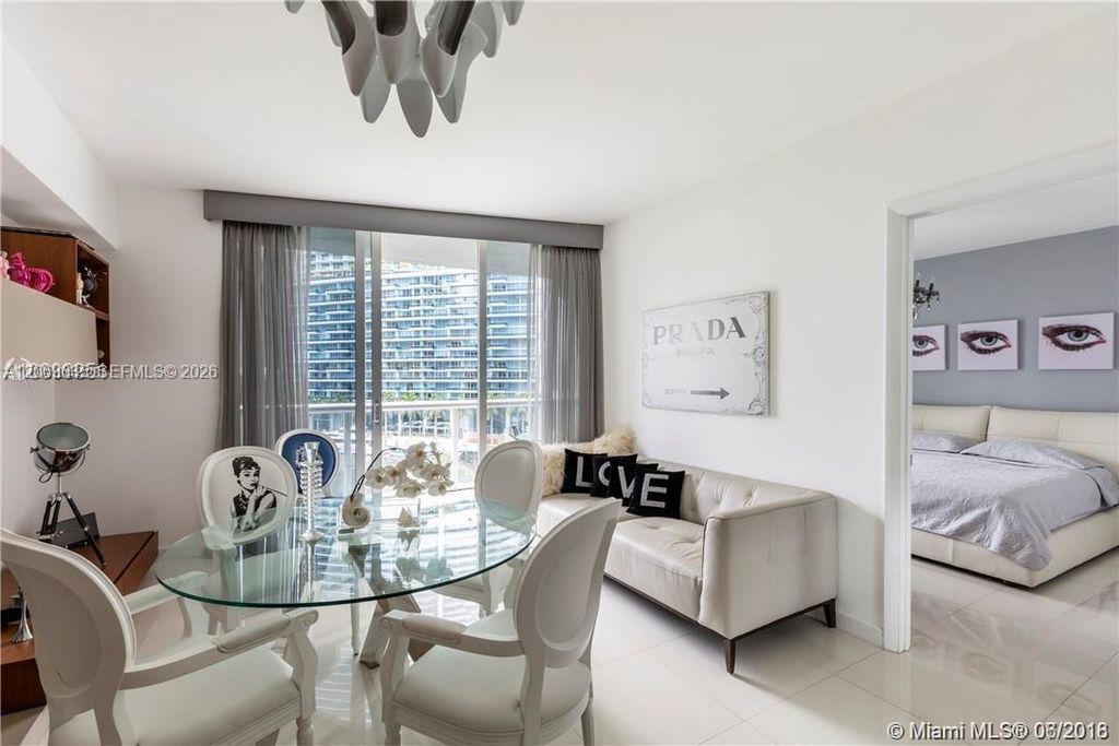 465 Brickell Avenue 604, Miami, FL 33131