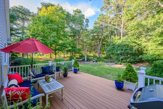 57 Cairn Ridge Road, Falmouth, MA 02540