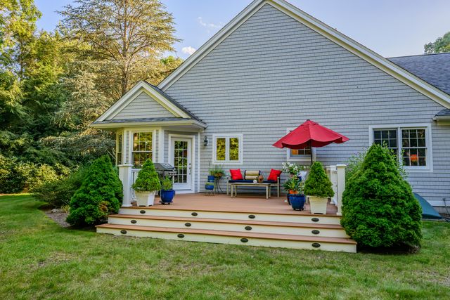 57 Cairn Ridge Road, Falmouth, MA 02540