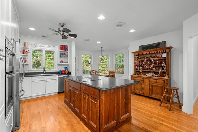 57 Cairn Ridge Road, Falmouth, MA 02540