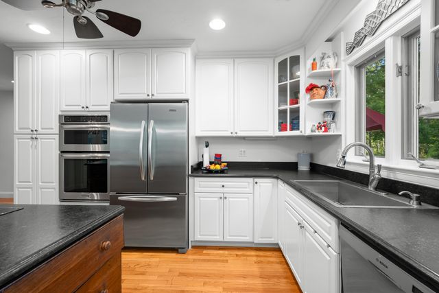 57 Cairn Ridge Road, Falmouth, MA 02540