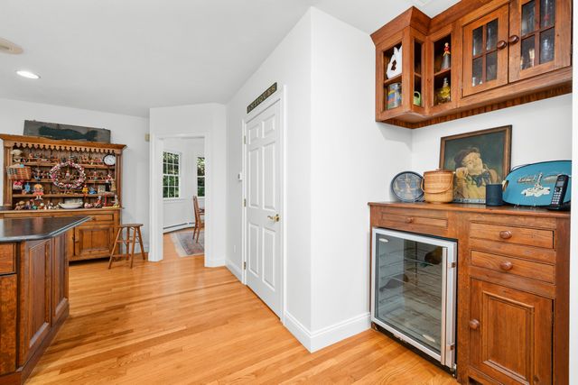 57 Cairn Ridge Road, Falmouth, MA 02540