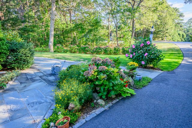 57 Cairn Ridge Road, Falmouth, MA 02540