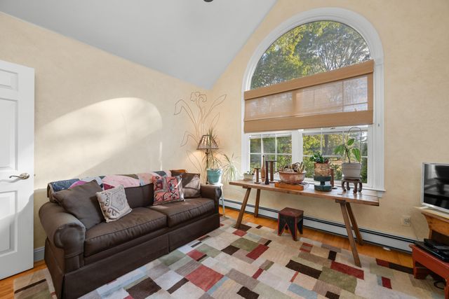 57 Cairn Ridge Road, Falmouth, MA 02540