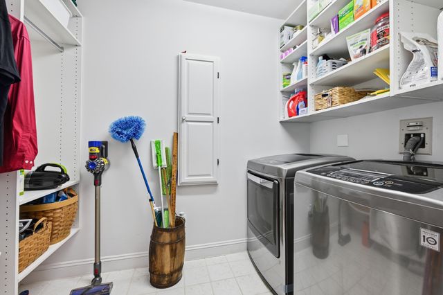 57 Cairn Ridge Road, Falmouth, MA 02540
