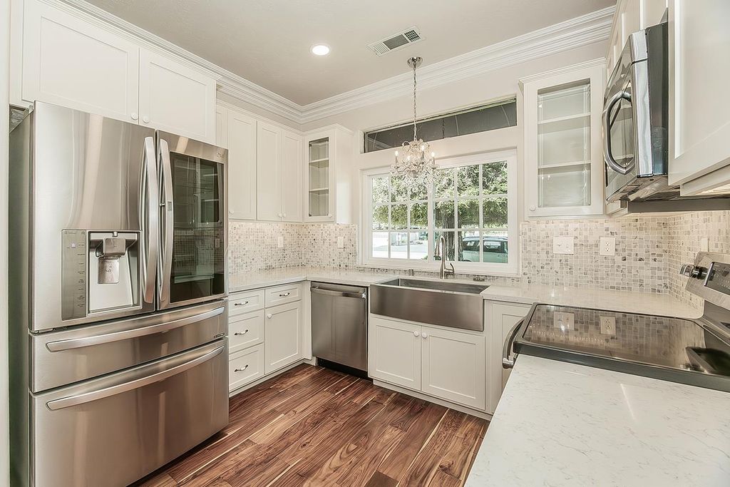 Image 13 of property listing at 1273 W Olson Avenue, Reedley, CA 93654